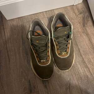 Nike LeBron 20 XX 'Olive Green' Basketball Shoes size 9